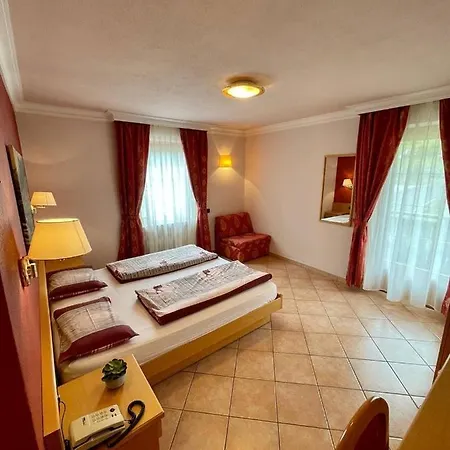Hotel Garni Rin Da Rin