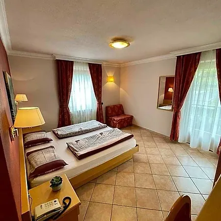 Hotel Garni Rin Da Rin 3*